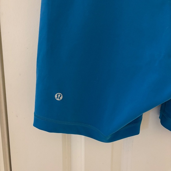 Lululemon Wunder Train High-Rise Short 6" - Size 12 - Picture 3 of 14